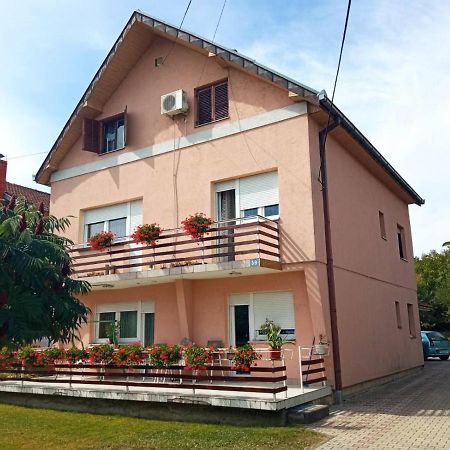 Apartman Andelina Vrnjacka Banja Bagian luar foto